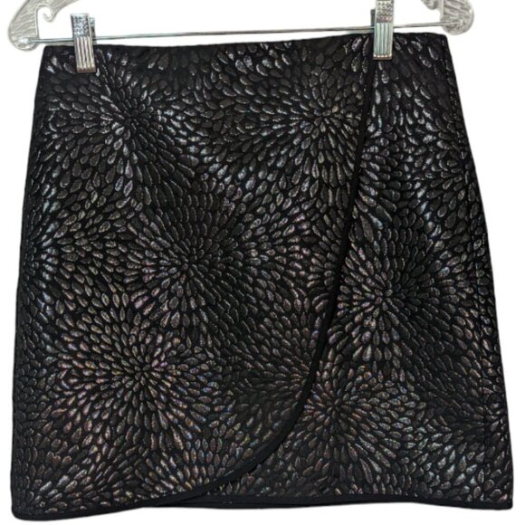 LOFT PETITES Shimmer Splash Faux Wrap Mini Skirt Black Jacquard Metallic Size 6P - Picture 2 of 13